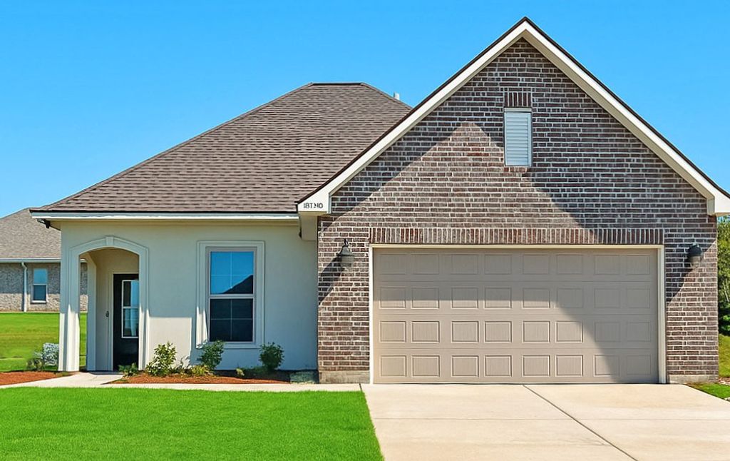 6568 Blanchard Lake Drive, Shreveport, LA 71107