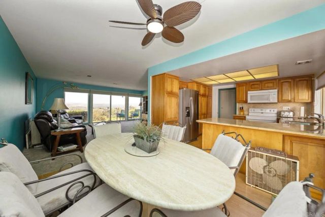 3902 N Vista Campana 22, Oceanside, CA 92057
