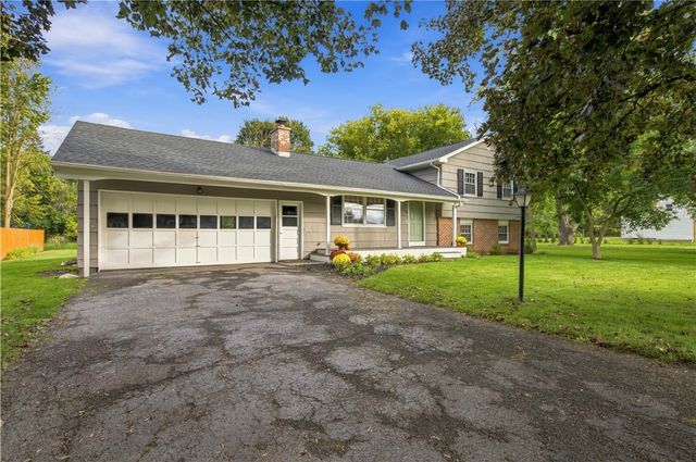 930 Edgewood Avenue, Brighton, NY 14618