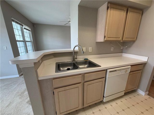 23500 Walden Center DR 309, Estero, FL 34134