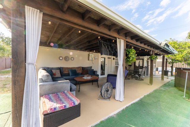 1432 SW 26th Avenue, Fort Lauderdale, FL 33312