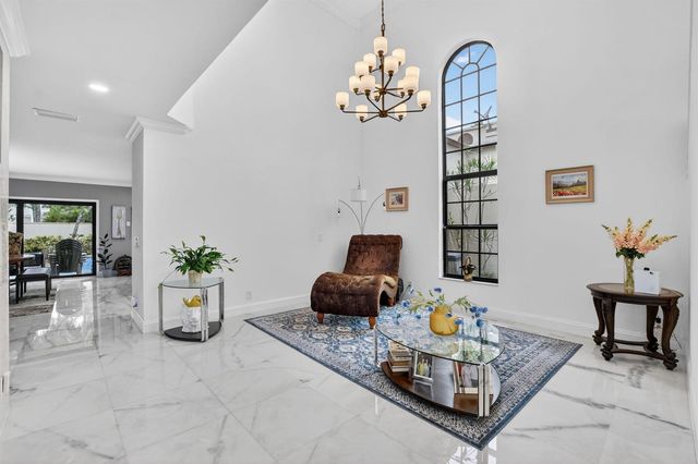 23260 Mirabella Circle N, Boca Raton, FL 33433