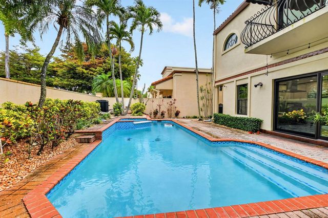 23260 Mirabella Circle N, Boca Raton, FL 33433
