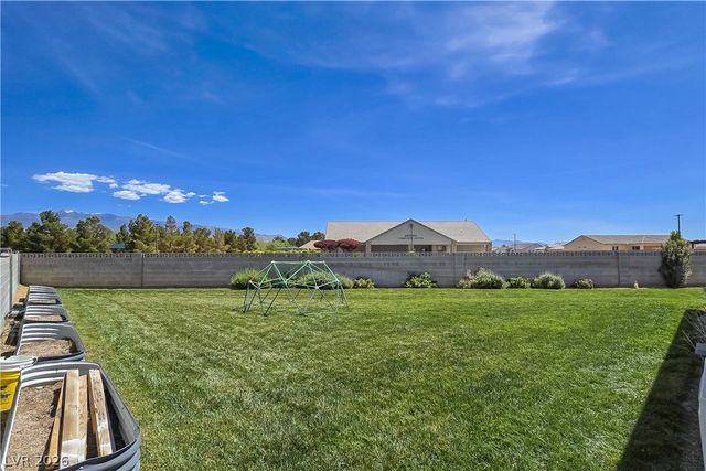 6611 Parkwood Court, Pahrump, NV 89061