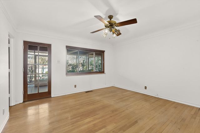 525 Sierra Drive SE, Albuquerque, NM 87108