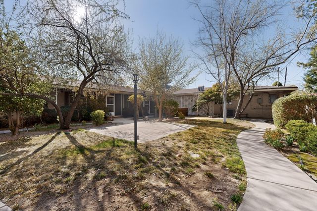 525 Sierra Drive SE, Albuquerque, NM 87108