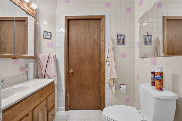 549 Main St, Medford, MA 02155
