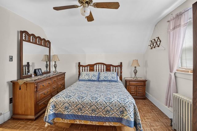 549 Main St, Medford, MA 02155