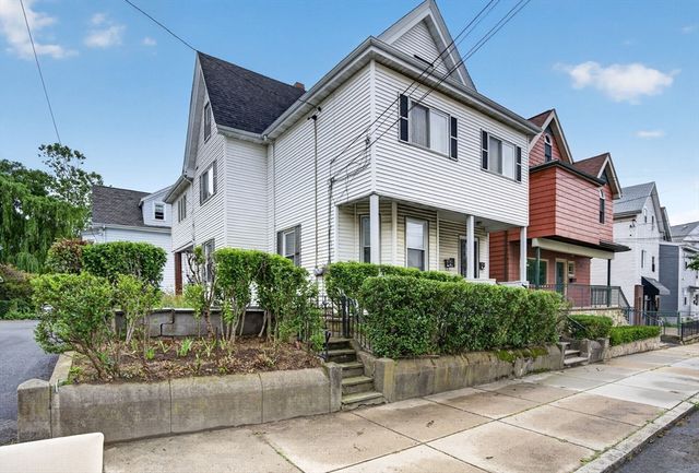 549 Main St, Medford, MA 02155
