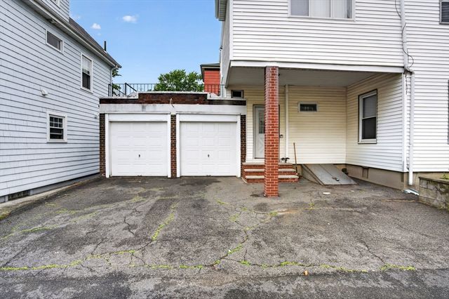 549 Main St, Medford, MA 02155