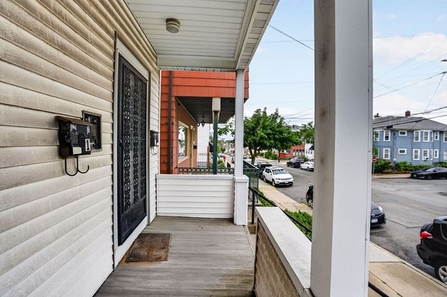 549 Main St, Medford, MA 02155