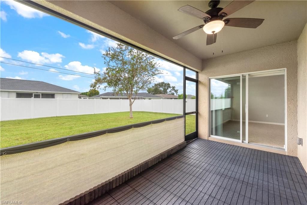 Image 14 of property listing at 2701 SW 4th PL, Cape Coral, FL 33914