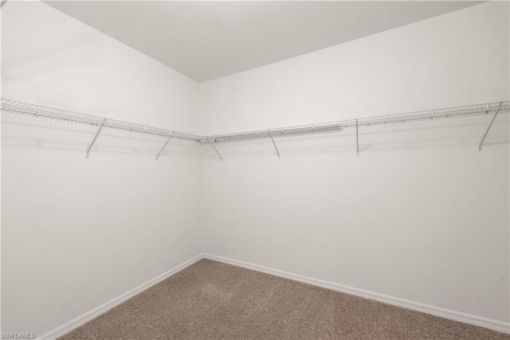 Image 21 of property listing at 2701 SW 4th PL, Cape Coral, FL 33914