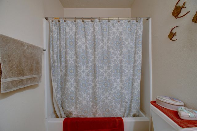 8309 Casa Gris Court NW, Albuquerque, NM 87120