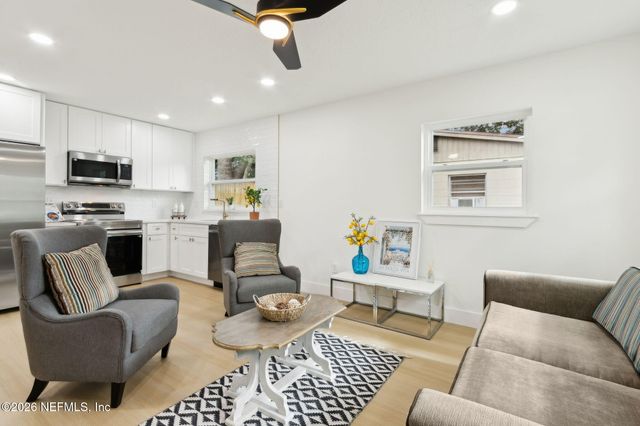 14051 CLARIDGE Road N, Jacksonville, FL 32250