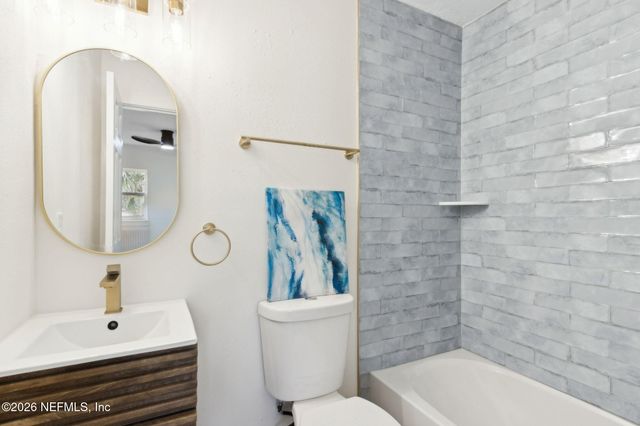 14051 CLARIDGE Road N, Jacksonville, FL 32250