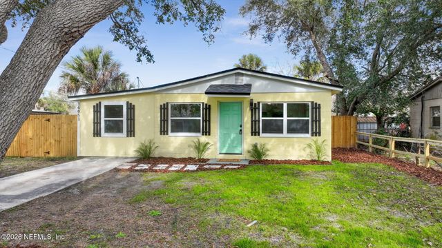 14051 CLARIDGE Road N, Jacksonville, FL 32250