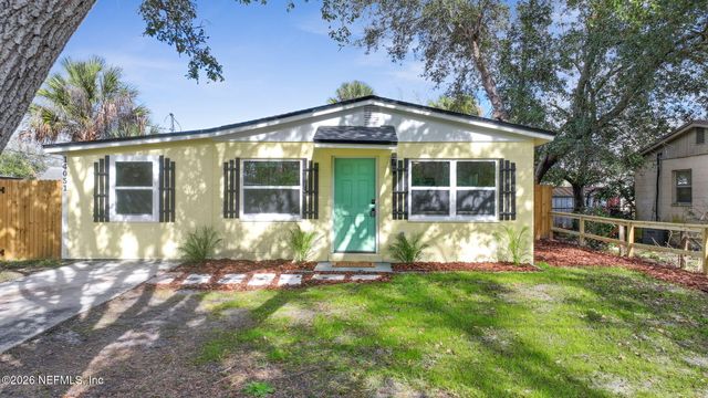 14051 CLARIDGE Road N, Jacksonville, FL 32250