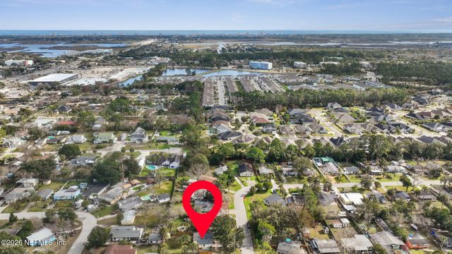 14051 CLARIDGE Road N, Jacksonville, FL 32250