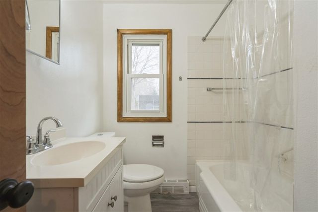 441 Upland Avenue, Iowa City, IA 52245