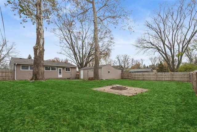 441 Upland Avenue, Iowa City, IA 52245