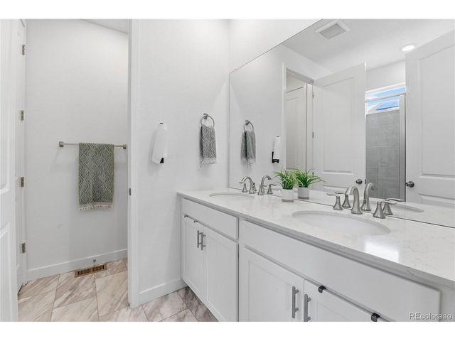 629 176th Ave, Broomfield, CO 80023
