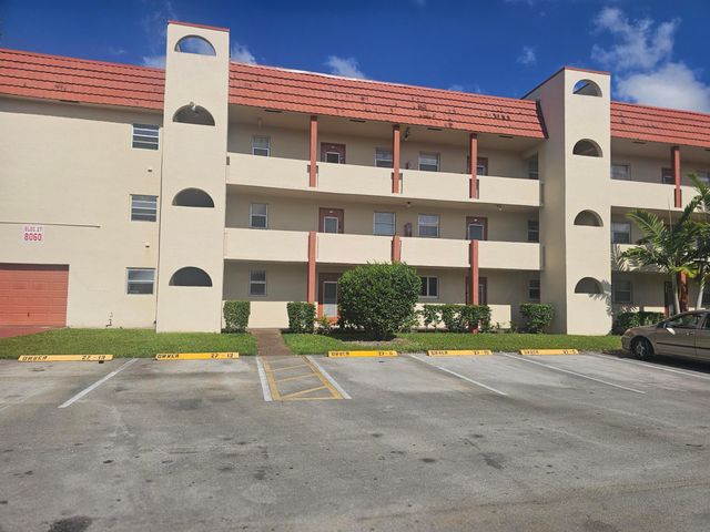 8060 Sunrise Lakes Drive E 109, Sunrise, FL 33322