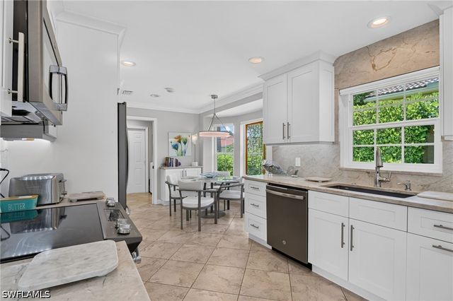13071 Southampton DR, Bonita Springs, FL 34135