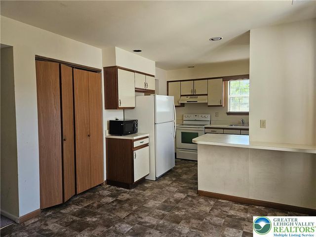 363 Minor Street, Emmaus Boro, PA 18049