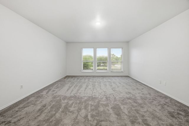 100 Bob White Drive, Red Oak, TX 75154