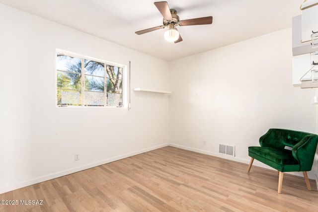 3300 E Lester Street, Tucson, AZ 85716