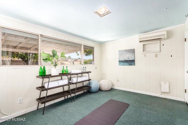 3300 E Lester Street, Tucson, AZ 85716