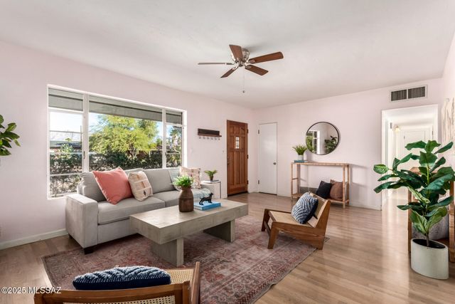 3300 E Lester Street, Tucson, AZ 85716