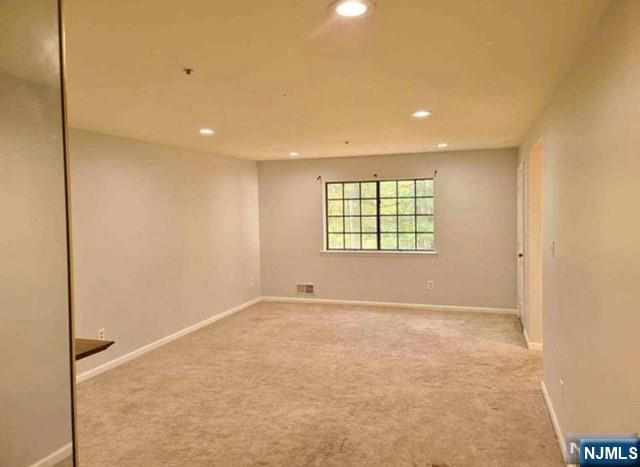 1209 Faulkner Court, Mahwah, NJ 07430