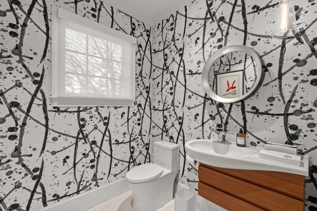 338 Boylston St C, Newton, MA 02459