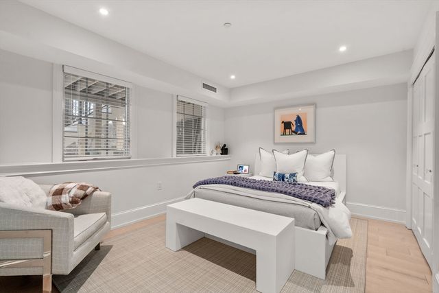 338 Boylston St C, Newton, MA 02459