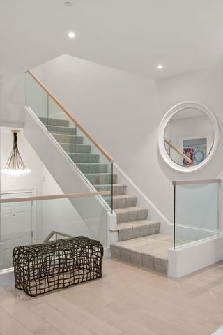 338 Boylston St C, Newton, MA 02459