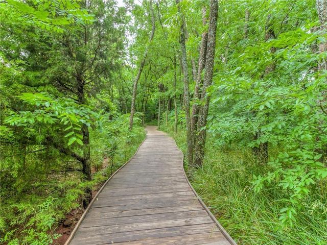 3805 Kings Canyon Road, Norman, OK 73071