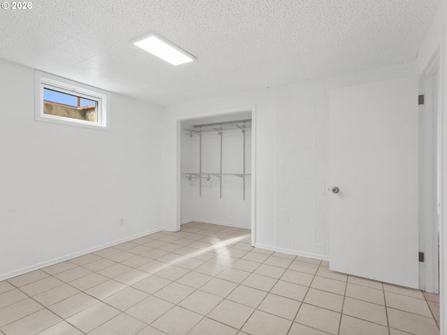 2414 Ne 59TH St, Vancouver, WA 98663