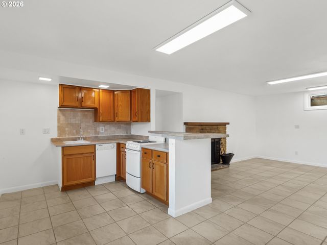 2414 Ne 59TH St, Vancouver, WA 98663