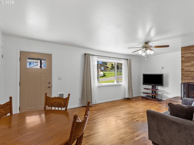 2414 Ne 59TH St, Vancouver, WA 98663