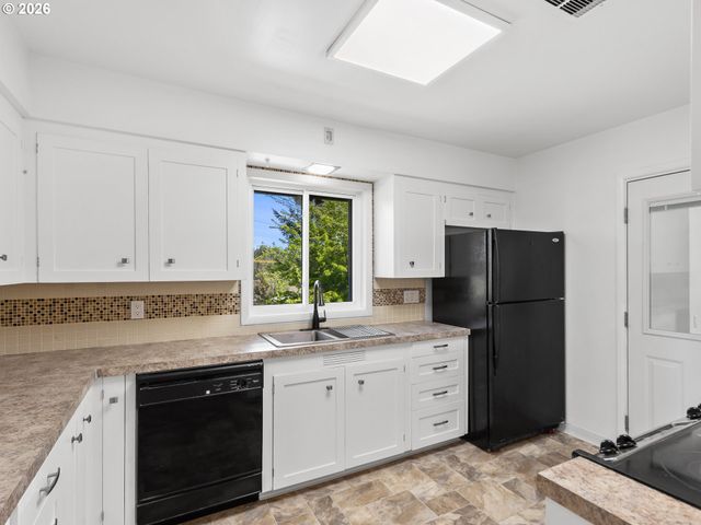 2414 Ne 59TH St, Vancouver, WA 98663