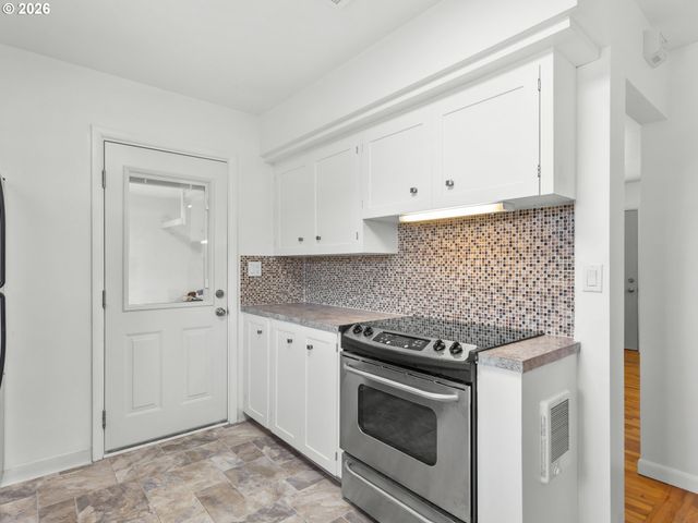 2414 Ne 59TH St, Vancouver, WA 98663