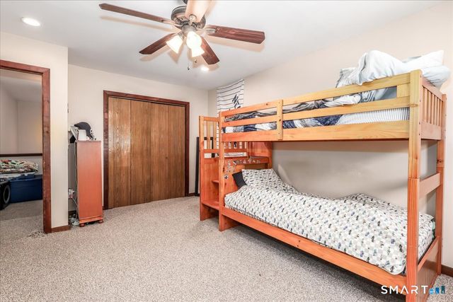 23 Twin Oaks 23, New Milford, CT 06776