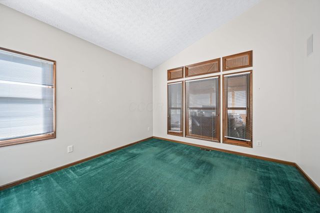 1497 Harrison Pond Drive, New Albany, OH 43054