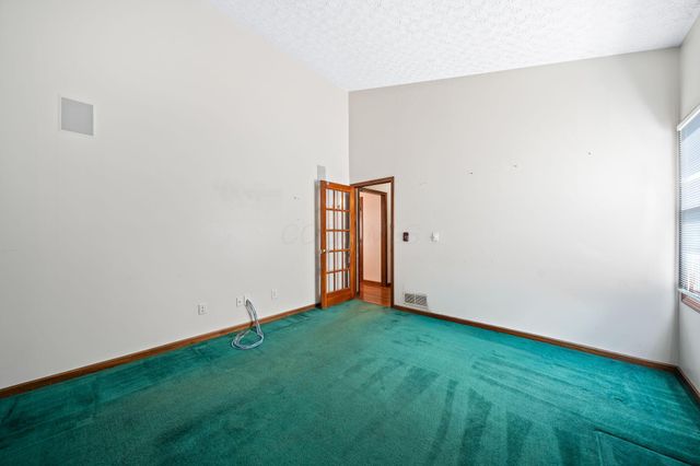 1497 Harrison Pond Drive, New Albany, OH 43054