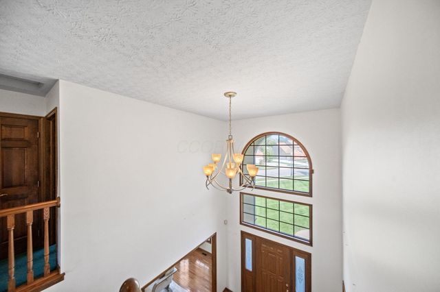 1497 Harrison Pond Drive, New Albany, OH 43054