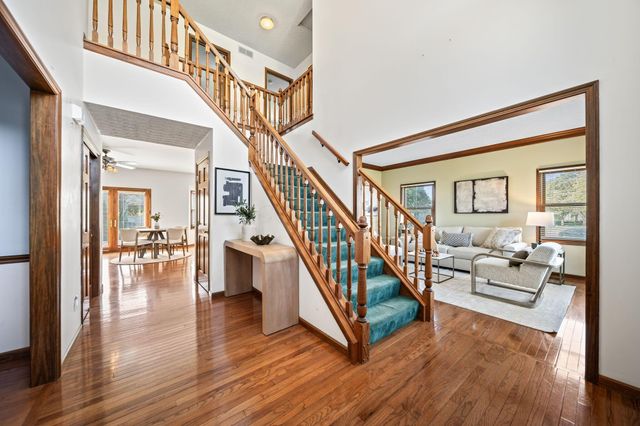 1497 Harrison Pond Drive, New Albany, OH 43054