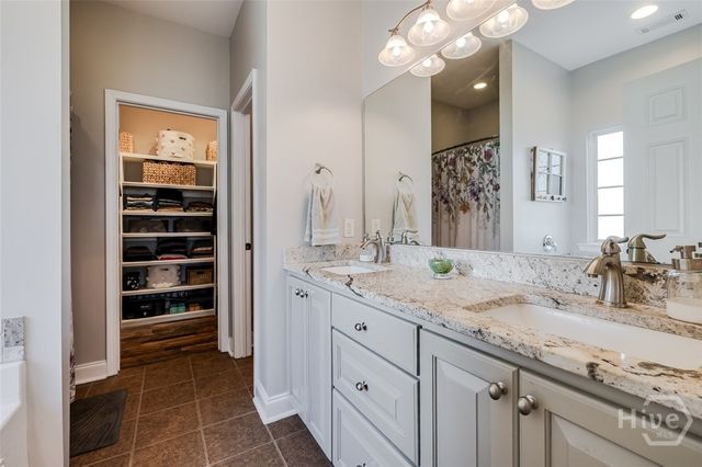 434 Sir Arthur Court, Guyton, GA 31312