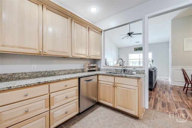 434 Sir Arthur Court, Guyton, GA 31312